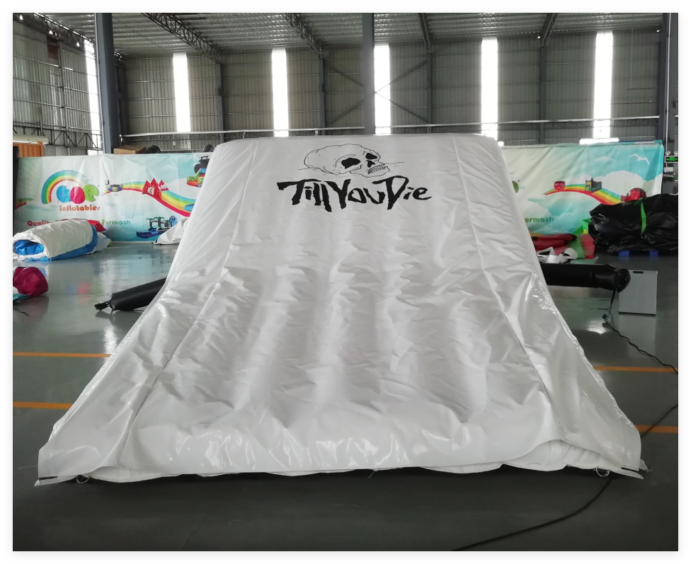 Custom Inflatable Airbag Landing - Image 3