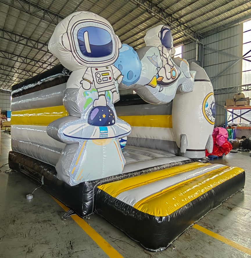 Astronaut Space Inflatable Bouncy Castle - Image 4