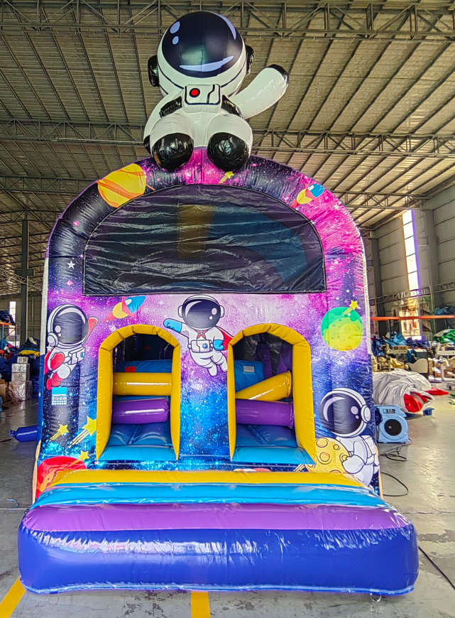 Astronaut Space Inflatable Obstacle Course - Image 3