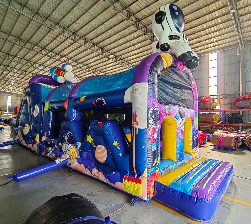 Astronaut Space Inflatable Obstacle Course - Image 4