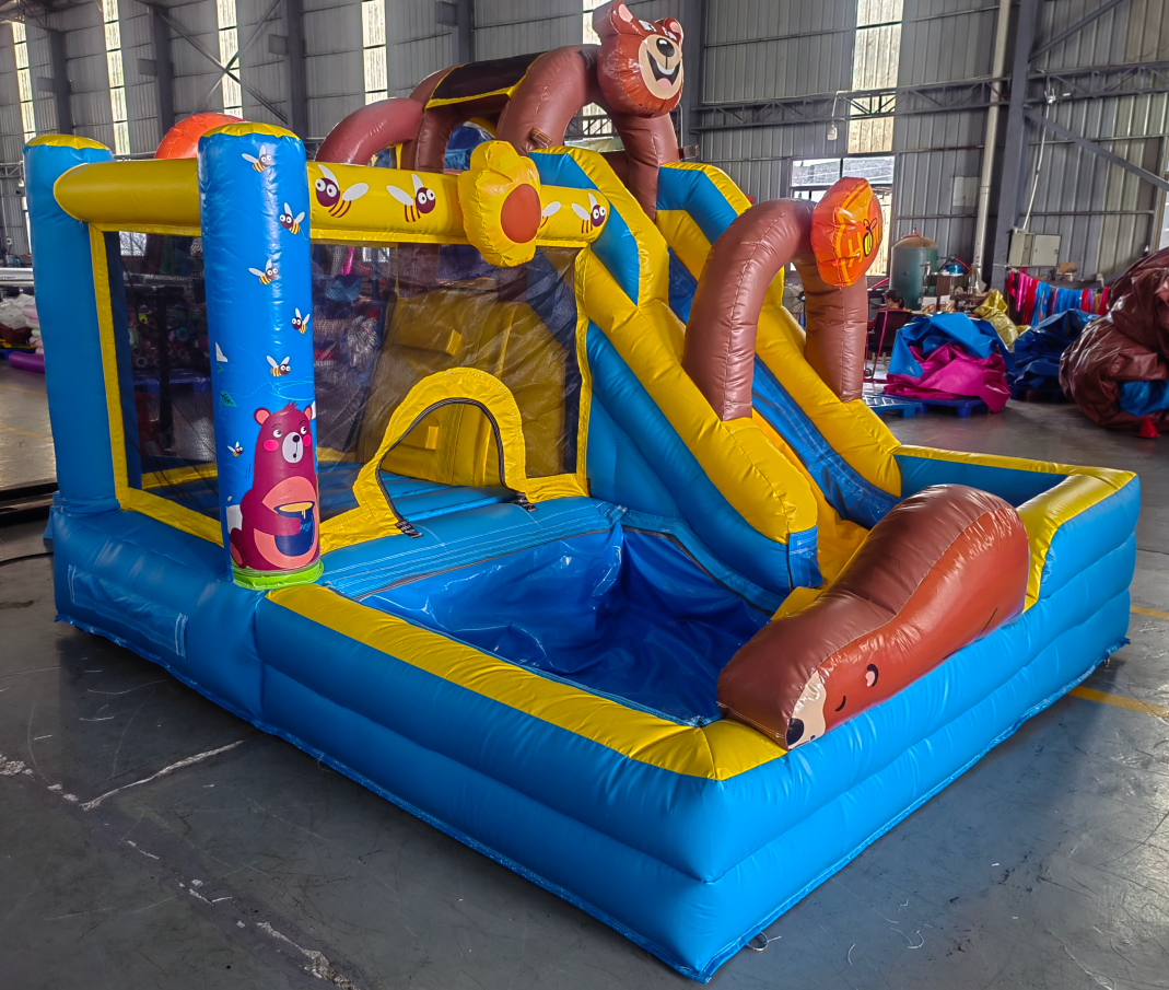 Bear Honey Bee Inflatable Bouncy Castle With Ball Pit - Image 3
