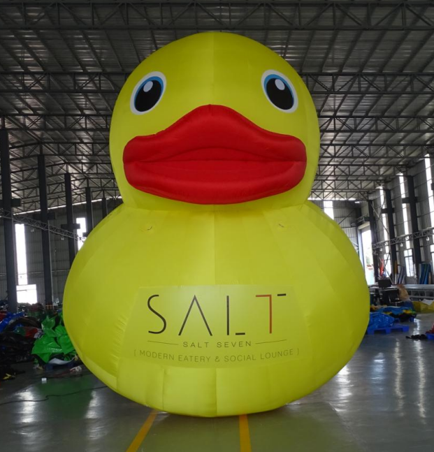 Giant Inflatable Duck for Advertising - Image 3