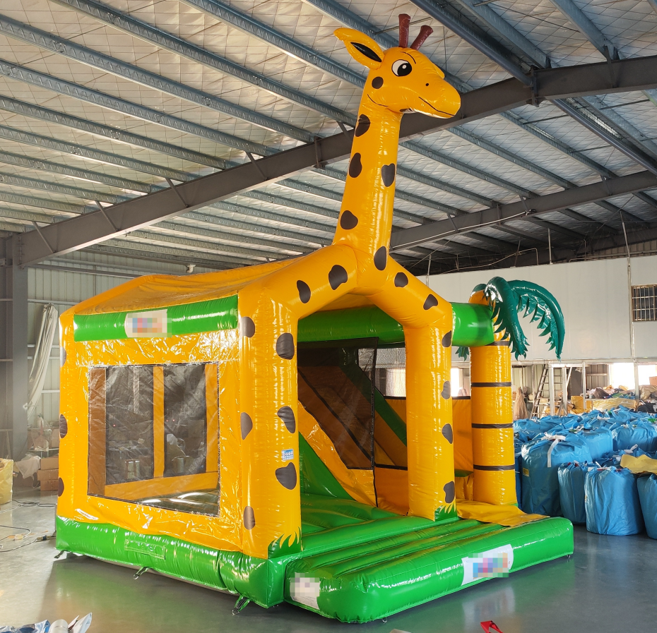 Giraffe Theme Inflatable Bouncy Castle - Image 2
