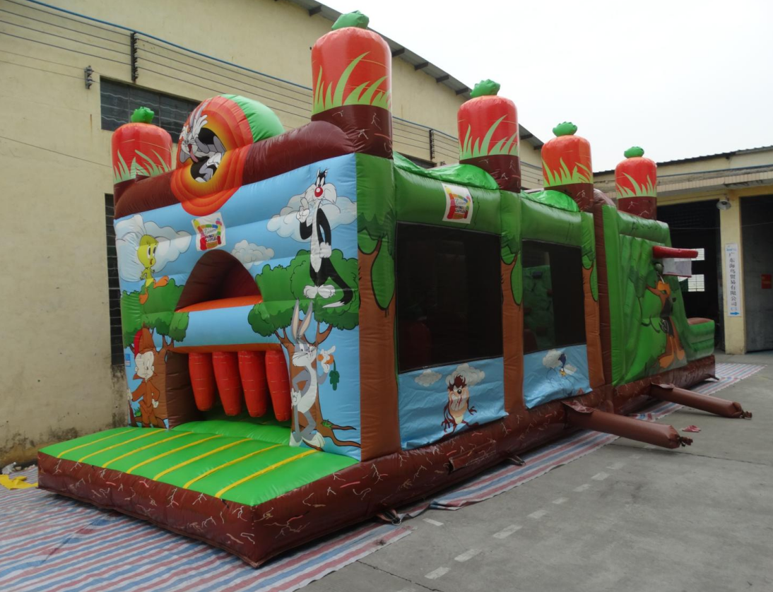 Commercial Looney Tunes Inflatable Obstacle Course - Image 2