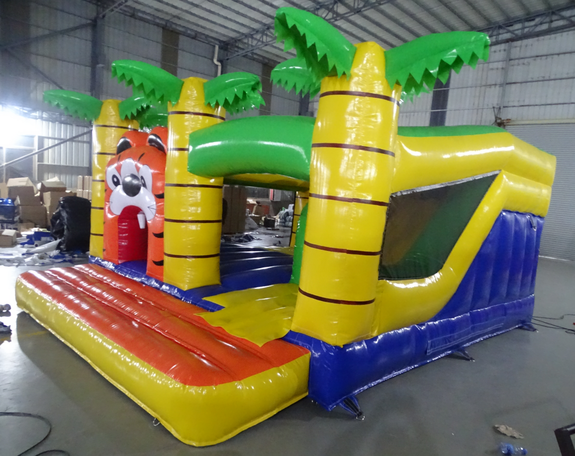 Tiger Jungle Inflatable Bouncy Castle - Image 4