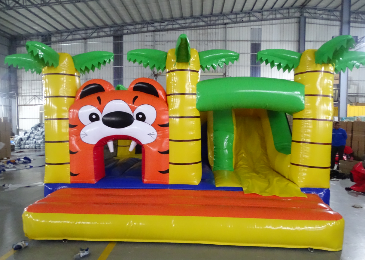 Tiger Jungle Inflatable Bouncy Castle - Image 2